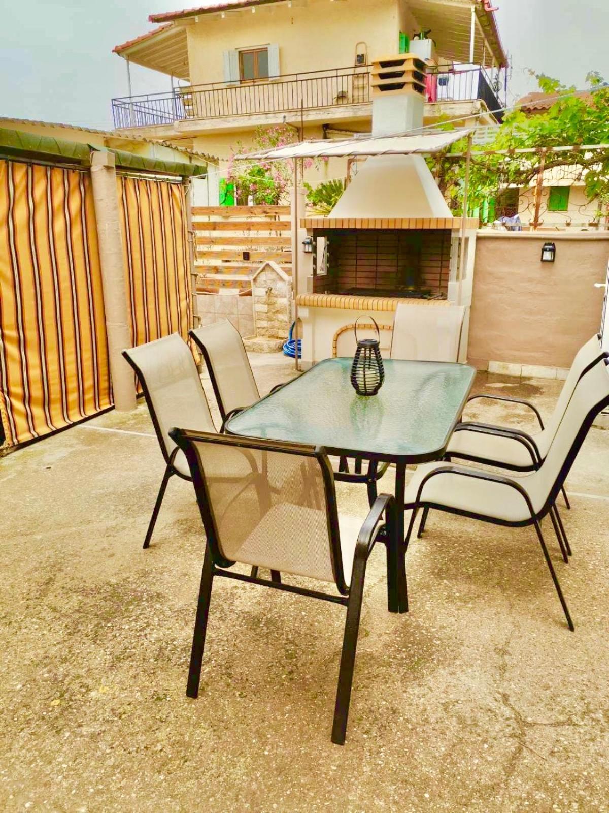 Serenity House Spiatza Katarrakhion 外观 照片